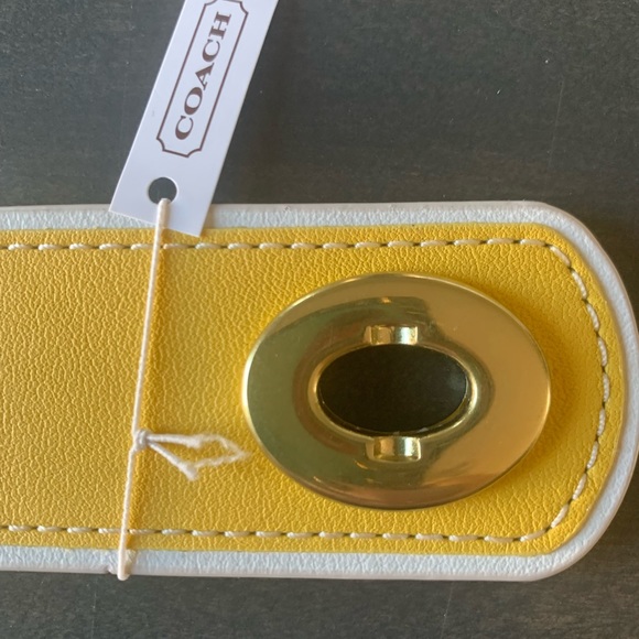 Coach NWT Yellow Leather Turnlock Bracelet Cuff - Picture 6 of 6